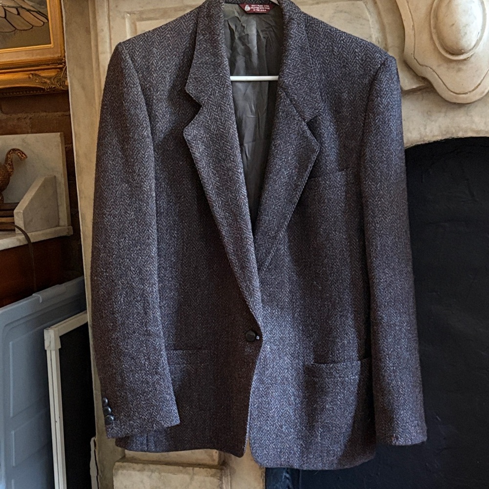 Jos. A. Bank Women’s Herringbone Wool Blazer in Brown and Gray